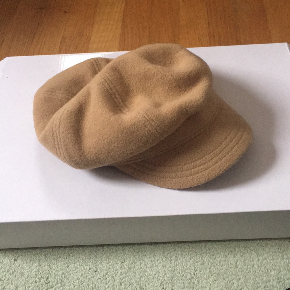 Laplein hat